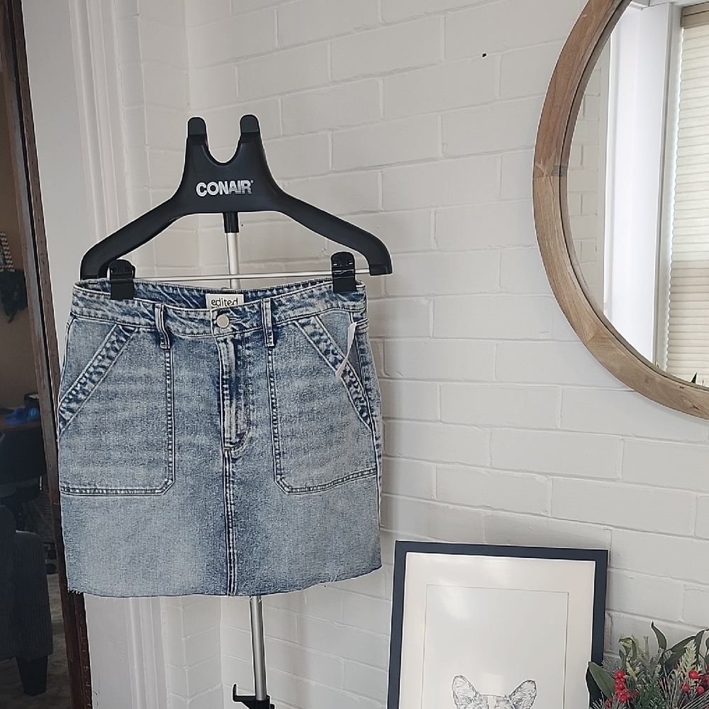 Light Wash Jean Skirt, Size 8